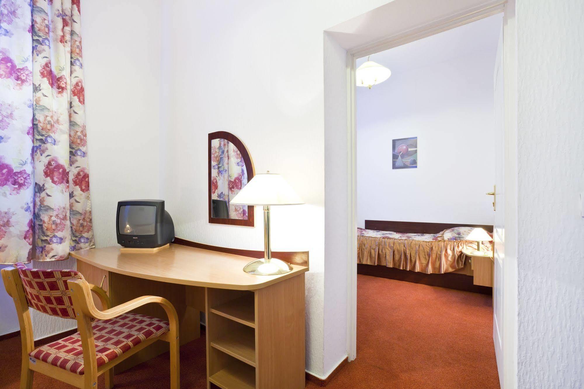 Aiden By Best Western Lodz Exterior foto